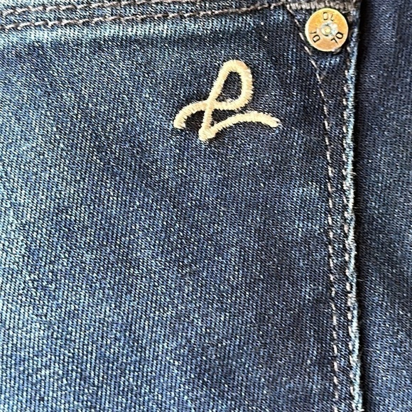 DL1961 Amanda Seville Distressed Skinny Jeans Size 28 - Picture 10 of 15